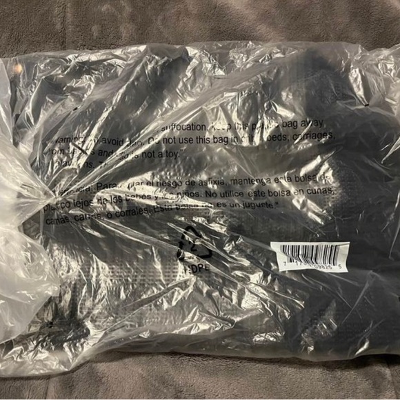 Ulta Purse/Bag - Picture 4 of 7